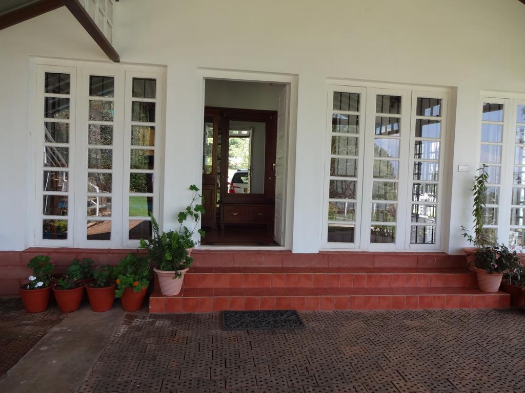 Appartamento Irinjalakuda House Ooty Esterno foto