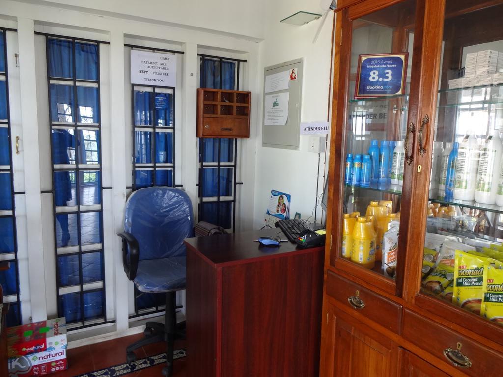 Appartamento Irinjalakuda House Ooty Esterno foto